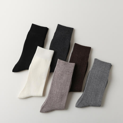 4双装~商务男士羊毛男袜 舒适无骨工艺 超细柔软保暖羊毛 黑白灰咖经典百搭色系 长筒款 40-44码 商品图0