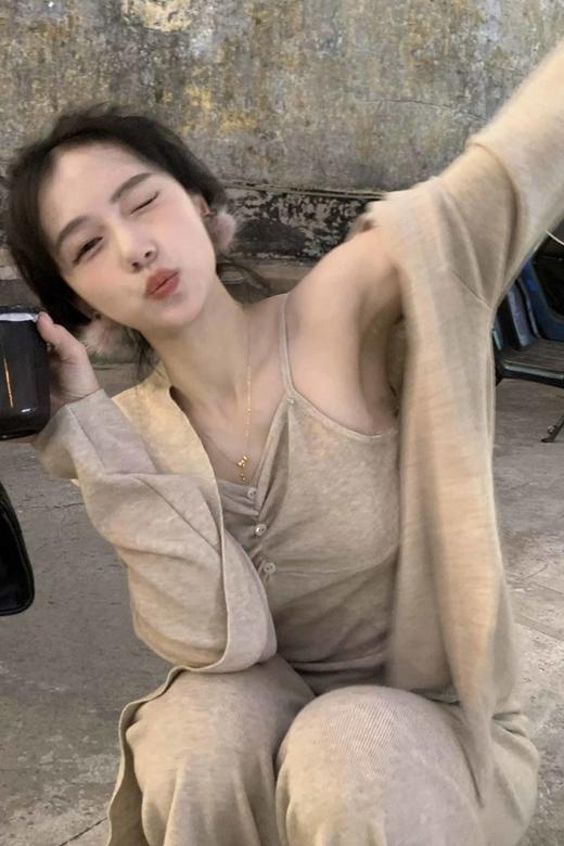 HAYES 慵懒风休闲褶皱吊带针织三件套套装 21556 商品图2