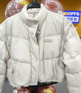 249.9秒杀GUESS女士短款羽绒服（线下同时售卖  不保证有货）633240-CY
