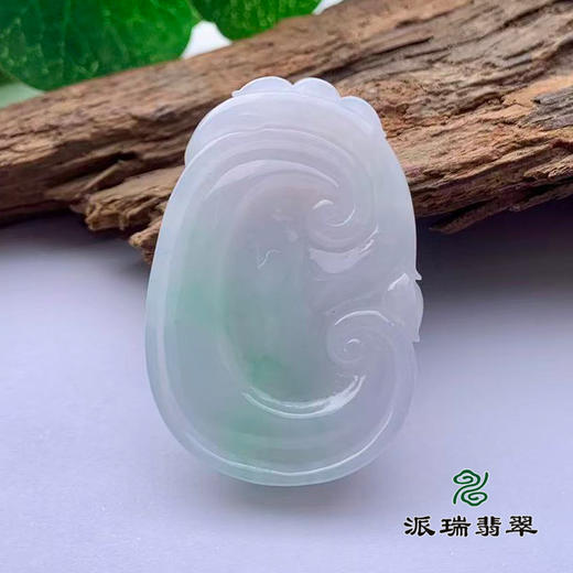 派瑞翡翠 翡翠挂件 糯种 浅绿 商品图1