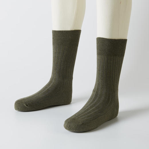 简约透气纯色袜子男士长袜针织袜 商品图5