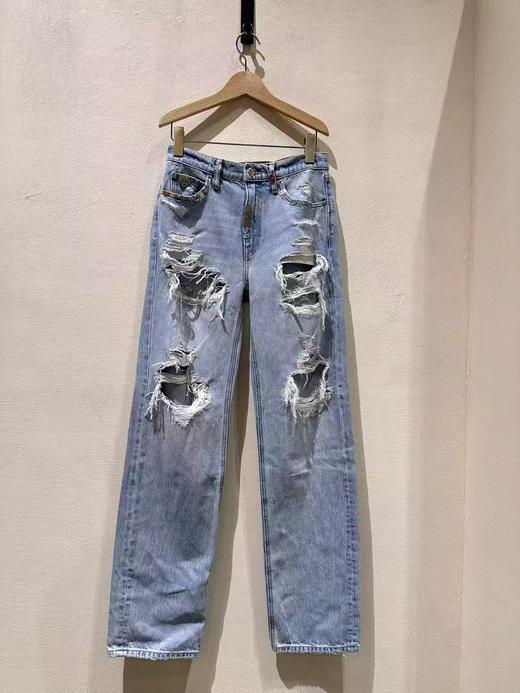 特价 女款破洞牛仔裤长裤LA002 商品图0