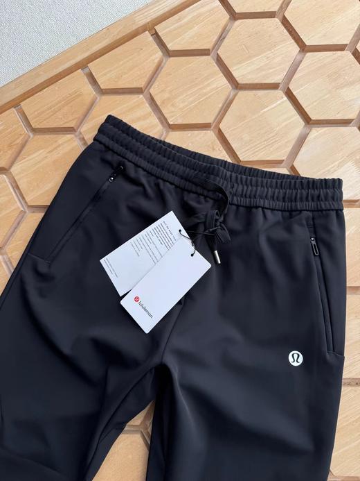 D111714耐磨防刮面料3D立体剪裁软壳加绒裤 商品图8