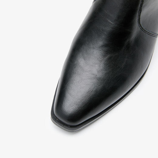 西遇尖头短靴女新款秋冬复古皮带扣两穿中筒靴黑色粗跟瘦瘦靴V2257243 商品图5