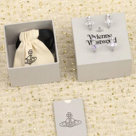 春日限定【抢先购】Vivienne西太后半开口土星紫钻耳饰银色/西太后半开口土星钻石耳饰银色 -mi_bba 商品图12