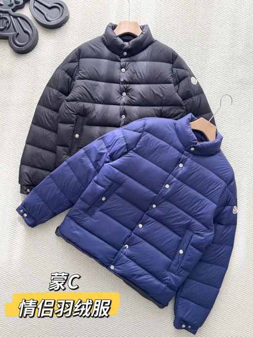 D111717简洁利落限量高蓬松饱满情侣款立领羽绒服 商品图0