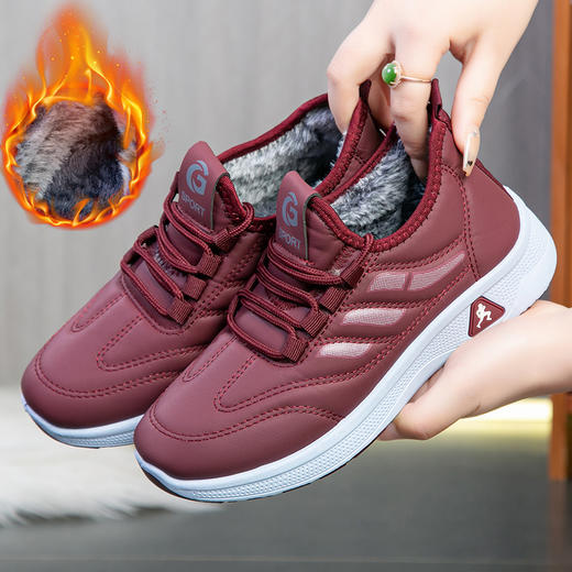 优选丨 99元2双任选！一双不发货！猫人加绒加厚皮革防水鞋面耐磨轻底 健步运动休闲鞋 男女款   建议：加大一码选购 商品图3