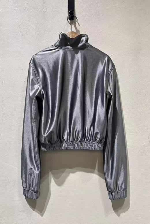 特价 女款logo拉链立领外套hu002 商品图1