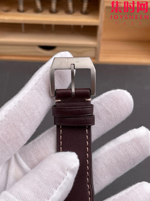 IWC万国 MKS飞行员系列IW327006 马克18 马克十八 钛金属壳 超轻 男士腕表 表径40mm 商品图6