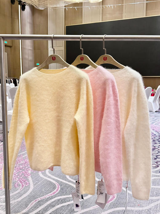 恒源祥【拉毛系列 100%澳洲钻石羊毛】冬季新款女装休闲圆领套头针织套头羊毛衫 商品图5