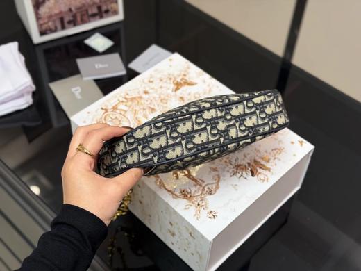 D111721复古老花好看不过时耐用耐脏月亮包腋下包 商品图8