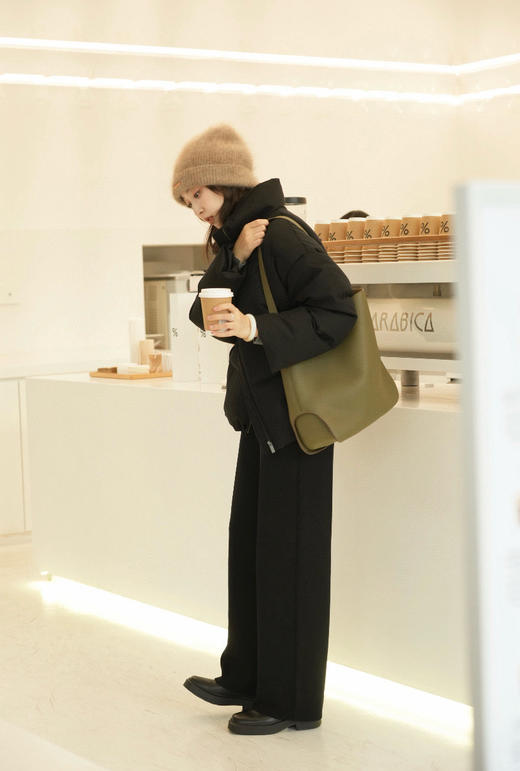 1118-1 自留8码 保暖显瘦 小禾 易打理羊毛 重磅针织阔腿裤月底发 商品图5