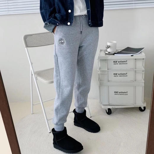 一条过冬羊羔毛加厚卫裤 商品图3