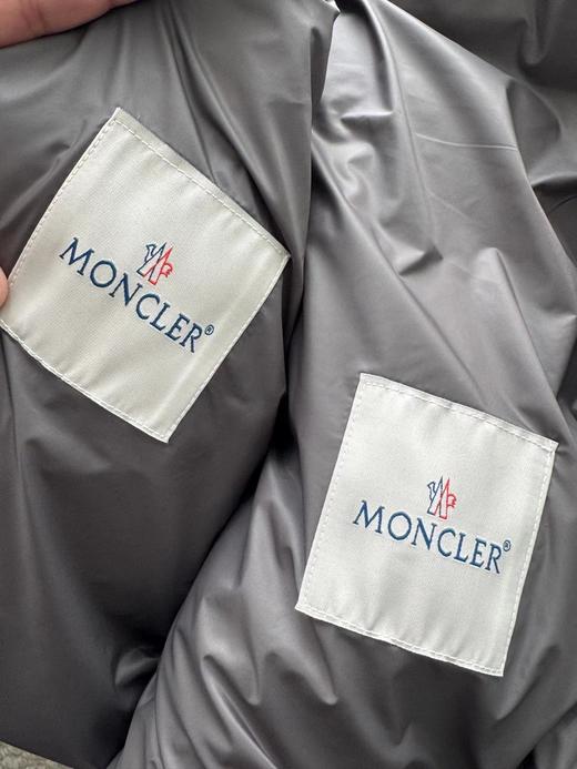 D111717简洁利落限量高蓬松饱满情侣款立领羽绒服 商品图12