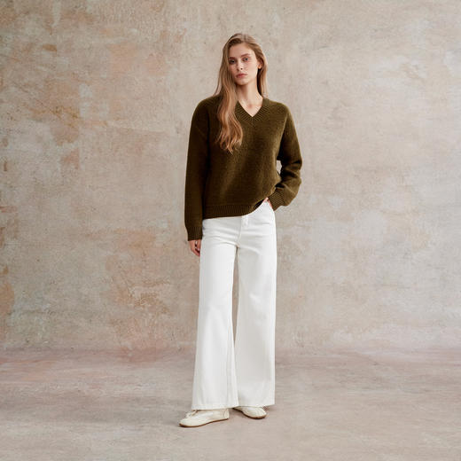 C+IMPRESS西嘉 美丽诺绵羊毛 宽松圈圈毛慵懒感套头毛衣女编织V领MY2504079 商品图2