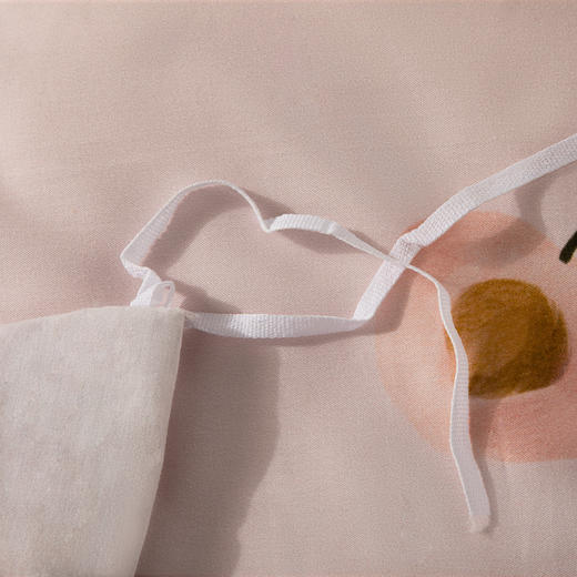 [水星家纺]温柔甜心全棉印花抗菌四件套(被套：200*230cm、床单：230*250cm、枕套：48*74cm*2) 商品图5