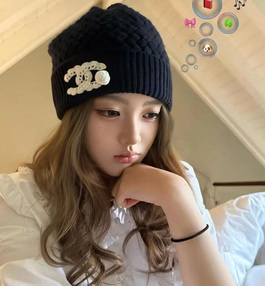 香奈儿 针织套装（冷帽+围巾）（COCO） 商品图0