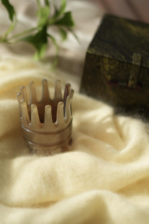 预售不退换|tian然牛角圆筒按摩梳｜独yi无二的yang生艺术品 商品图5