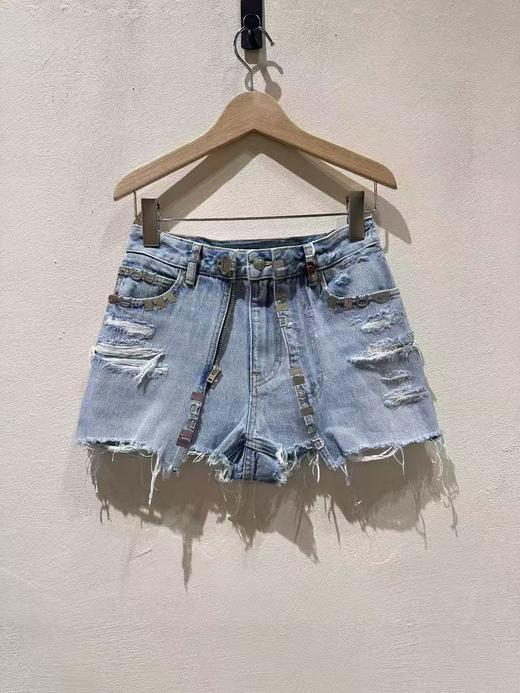 特价 女款毛边牛仔短裤LA002 商品图0