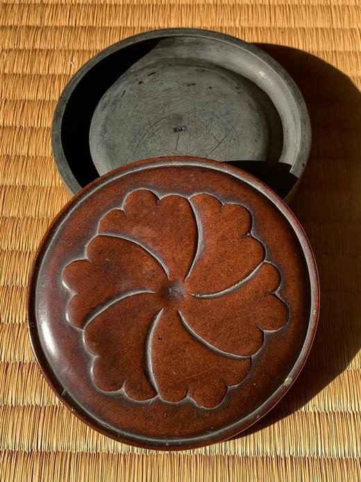 圆形端石硯与黄杨木葵花盖，顺丰包邮 商品图6