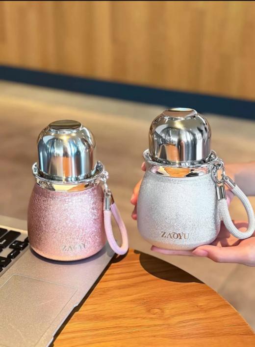 🔥随时随地喝上“健康水”❗️49.9💰秒杀🦋【福禄覆钛葫芦保温杯】内胆覆钛涂层，❤️天然抑菌，耐酸碱防腐蚀，高温淬炼，冰晶技术！ 商品图2