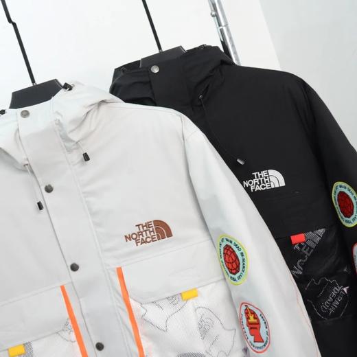 北家脑死亡联名款多徽标工装刺绣羽绒服 商品图1