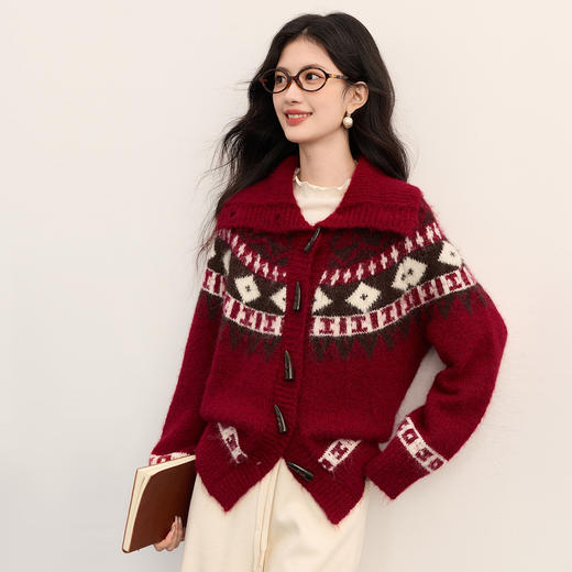 【11/19新品】熙世界复古学院风费尔岛针织开衫女秋冬宽松设计感牛角扣毛衣外套 商品图4