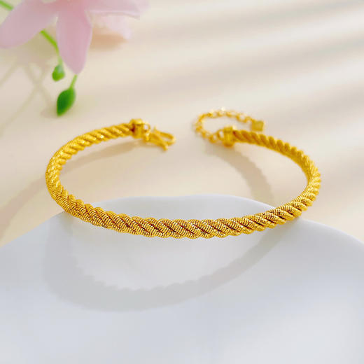 【限时克减150元】足金999 【足金999字印】5G黄金空心可调节麻花形手镯链镯（面宽约3.6-4mm）(5GSZ00129),(预售产品下单后不退款不退货不换货不补差价) 商品图0