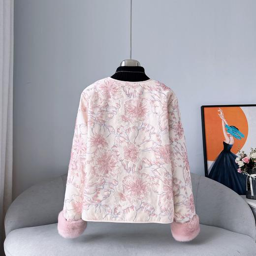 SR 913新中式水貂毛羽绒服皮草钉珠绣花气质鹅绒重工外套 商品图3