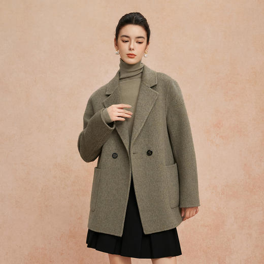 QH908斯尔丽2025新款软糯滑爽一手长及臀时尚减龄H型双面呢羊毛大衣 商品图5