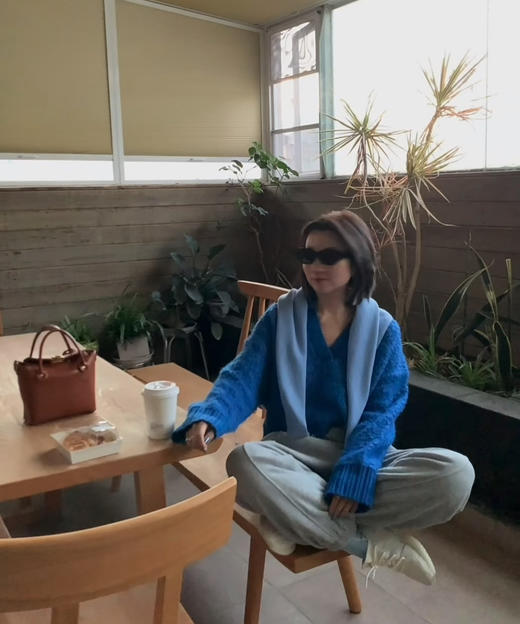 老米优品🎈3-5天发！【2条包邮】100% WOOL🐏《澳洲纯羊毛🍂针织三角围脖》高级感，层次感拉满！时髦精必入宝藏围巾~WJ251118A 商品图10