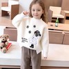 【保暖服饰 |儿童水貂绒加厚毛衣 】材质舒适保暖，图案采用提花工艺打造，立体感十足，款式纯净又清新，不艳俗不稚嫩，无论是搭外套叠穿还是单穿都好看~ 商品缩略图5