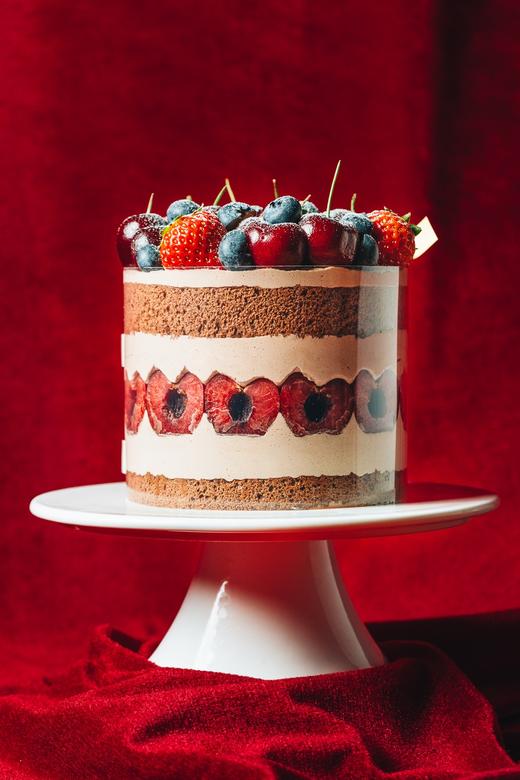 巧克力草莓车厘子蛋糕 商品图3