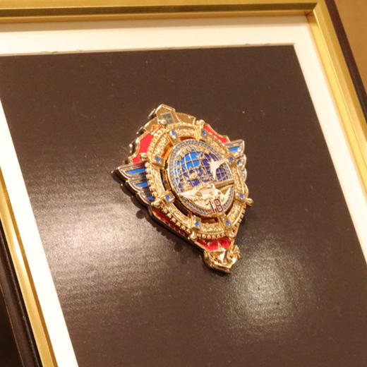 航母·福建舰纪念徽章！可贴可旋转！中船714所授权！ 商品图5