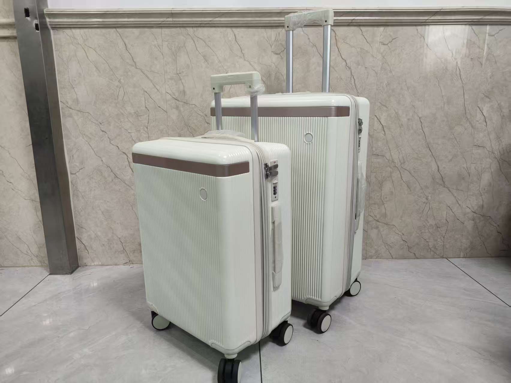 Solulu定制行李箱 ②