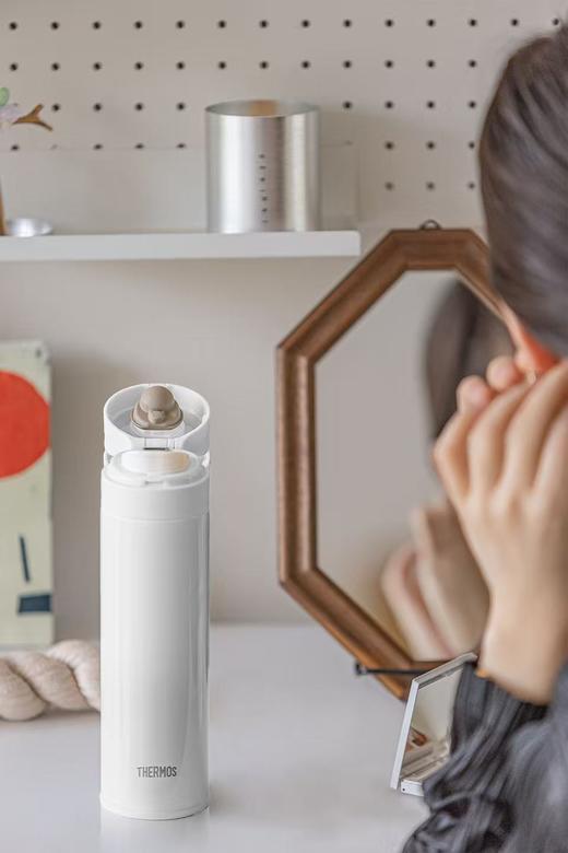 48小时发货【膳魔师保温杯】450ml，直饮式保温杯，直饮杯口出水顺畅，硅胶密封圈防漏效果佳，拆卸杯盖部件清洗无死角，保温效力:67℃以上(6小时)保冷效力:10℃以下(6小时) 商品图9