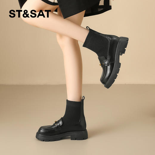 星期六加绒时髦压纹学院风袜筒靴SSD4118T45 商品图2