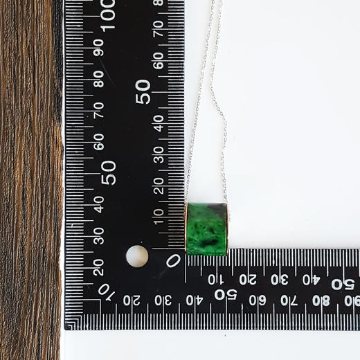 【天然正品】AU750玫瑰金镶天然细腻豆种满绿路路通翡翠吊坠项 链长：45CM（长度可调节）031125TJ29 商品图3