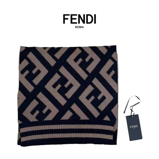 优选丨【礼盒礼袋】FENDI芬迪FF图案印花围巾 香港直邮 商品图1