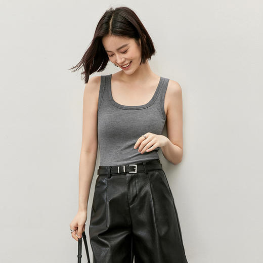 【内购】休闲U型领宽肩带无袖遮副乳清爽针织轻薄胸垫背心一体式懒人背心-W53IC3959X 商品图1