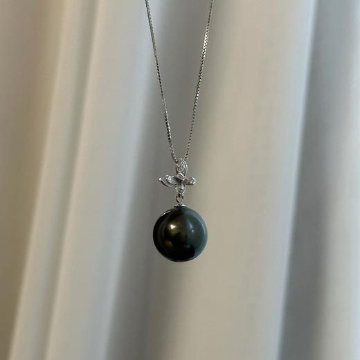 【甄珠贝】12-13mm大溪地吊坠 正圆基本无暇  18K金配件 商品图1