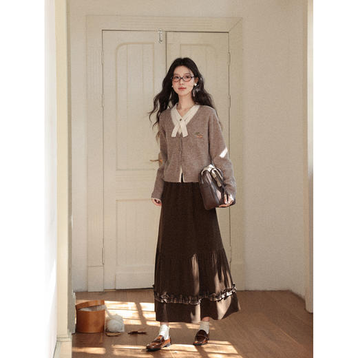 鹿鹿向南「与古为雅」复古风咖色半身裙女秋冬高腰垂感中长款A字裙 商品图1
