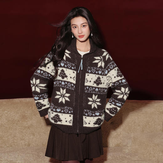 【严选】【孟子义同款】诗凡黎费尔岛圣诞风提花针织开衫25冬复古毛衣外套7GC133361 商品图4