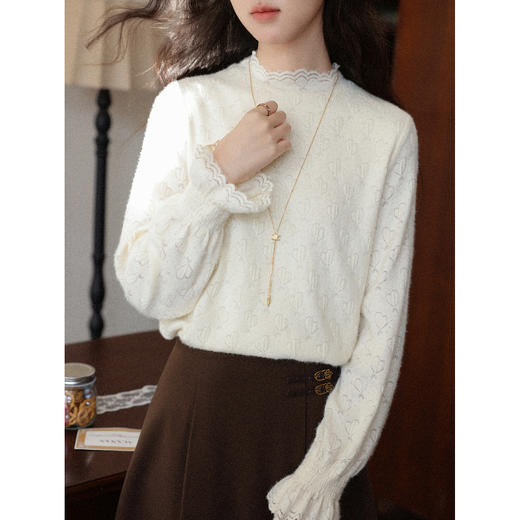 鹿向南「暖芯漫语」杏色半高领蕾丝打底衫女秋冬法式长袖衬衫上衣 商品图3