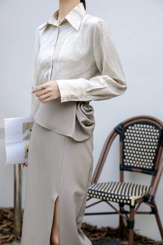 ESTELLICA 浪漫银河系气质通勤印花衬衫 21539 商品图5