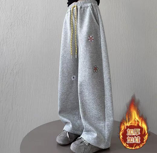 西蒙日记 2025新款时尚花朵刺绣加绒弯刀裤SNXHCXK★ 商品图2