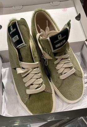 中性款联名款运动鞋LV