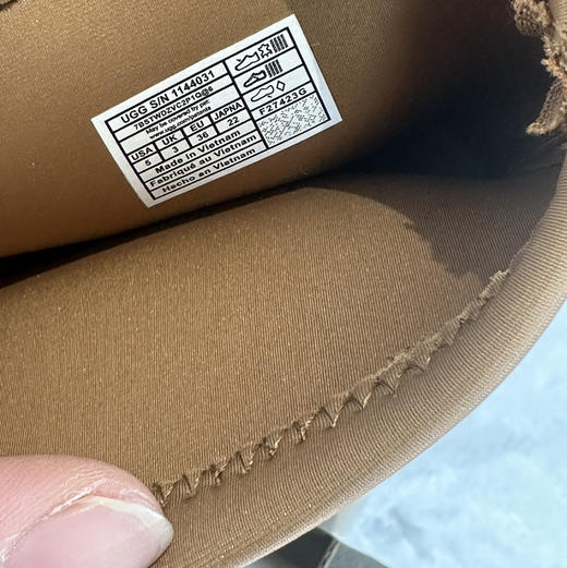 高筒油叽叽羊皮毛一体雪地靴 商品图7