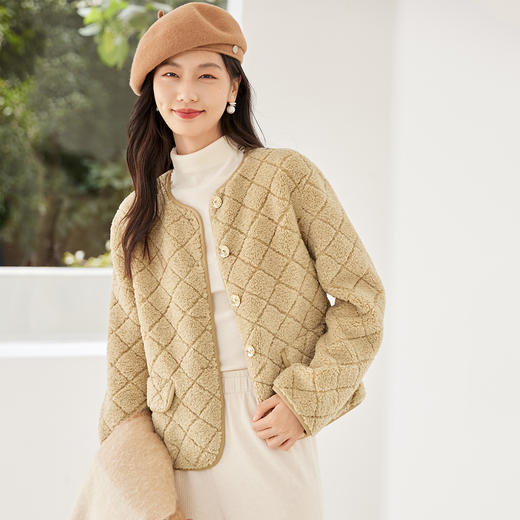 【内购】【轻奢保暖颗粒绒外套女】秋冬新时尚菱格纹毛绒上衣-W54WM3630X 商品图4