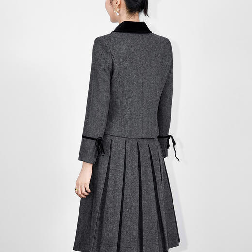 「高货wl」全新升级【铂金会员441/天猫599/差价158】(99540)洛诗琳2025秋冬法式格蕾系翻领外套高腰百褶半身裙两件套 商品图1